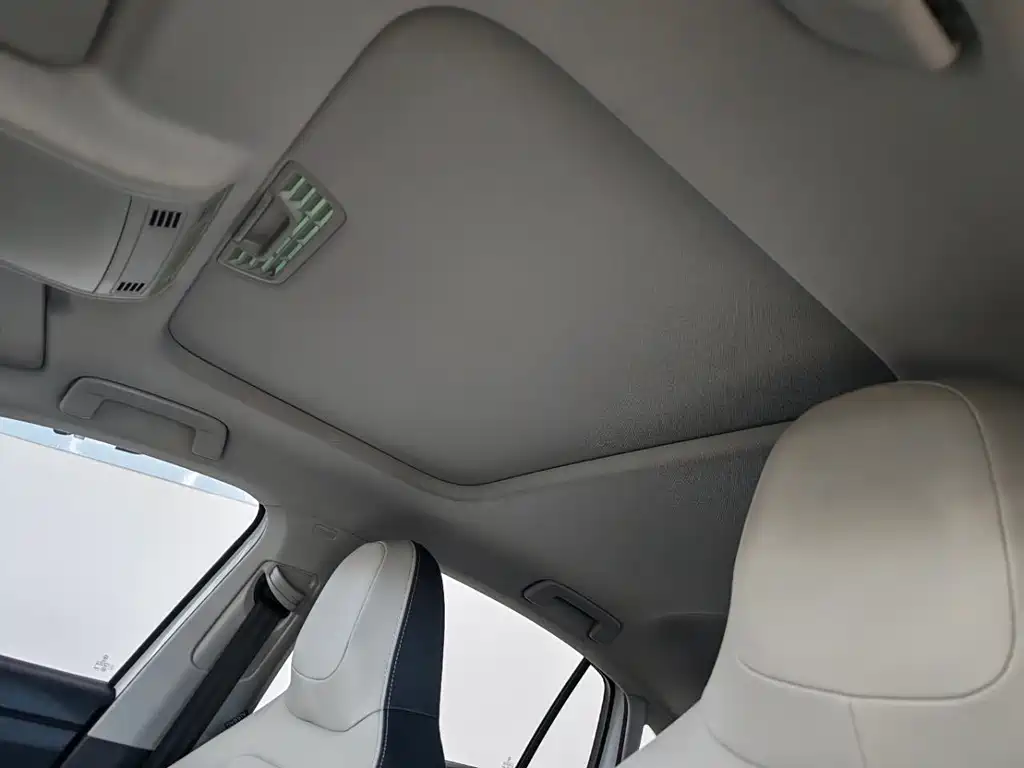 Volkswagen Lavida — миниатюра 9
