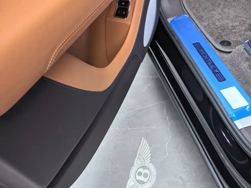 Bentley Bentayga 2024 4.0T V8