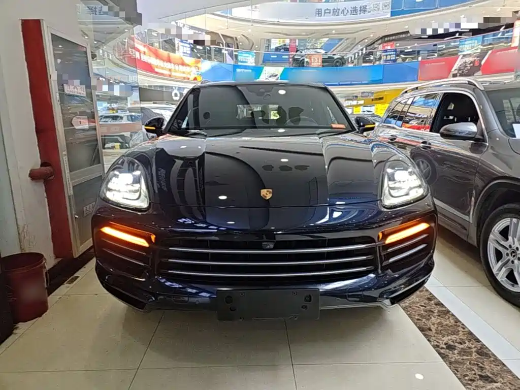 Porsche Cayenne — миниатюра 3