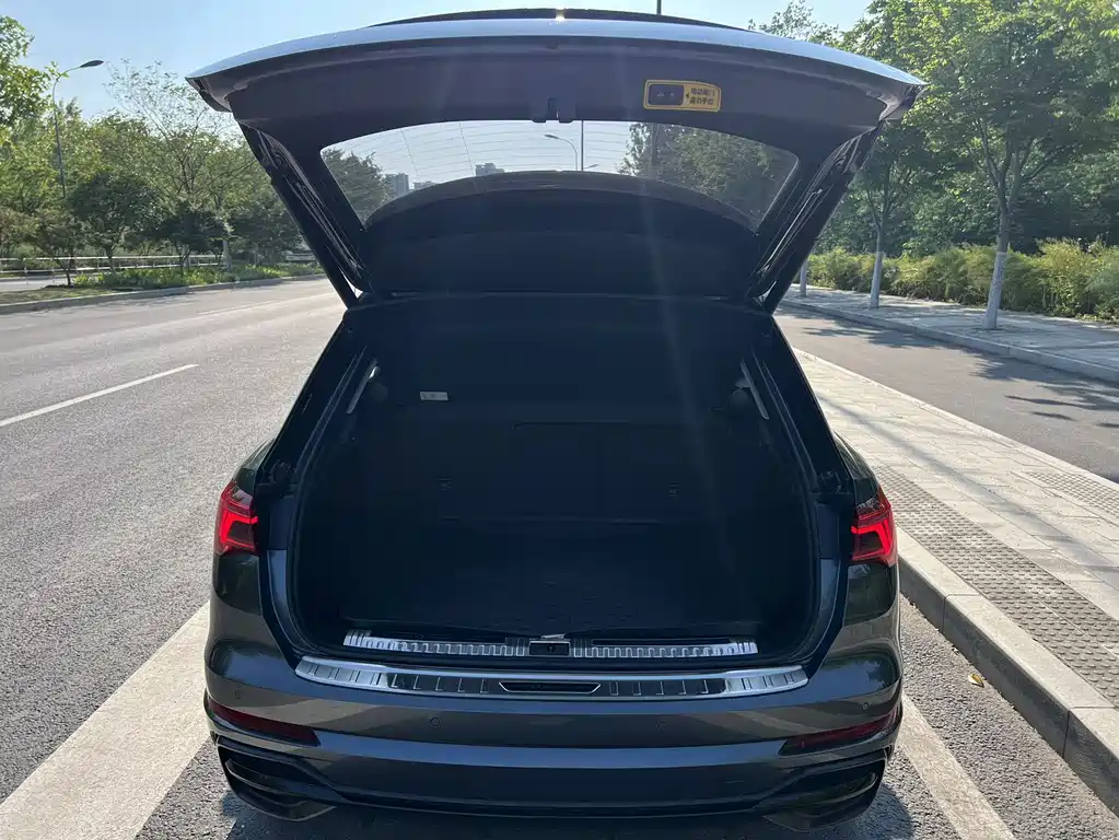 Audi Q3 — фотографии объявления, Фото 18