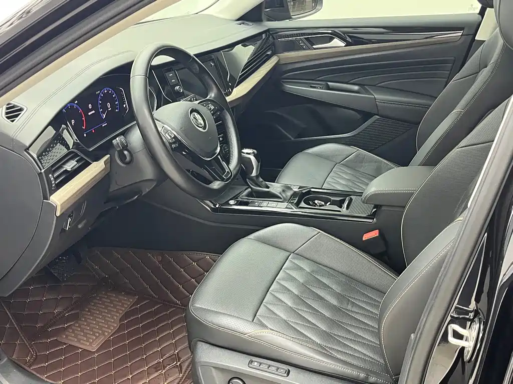 Volkswagen Passat — миниатюра 10