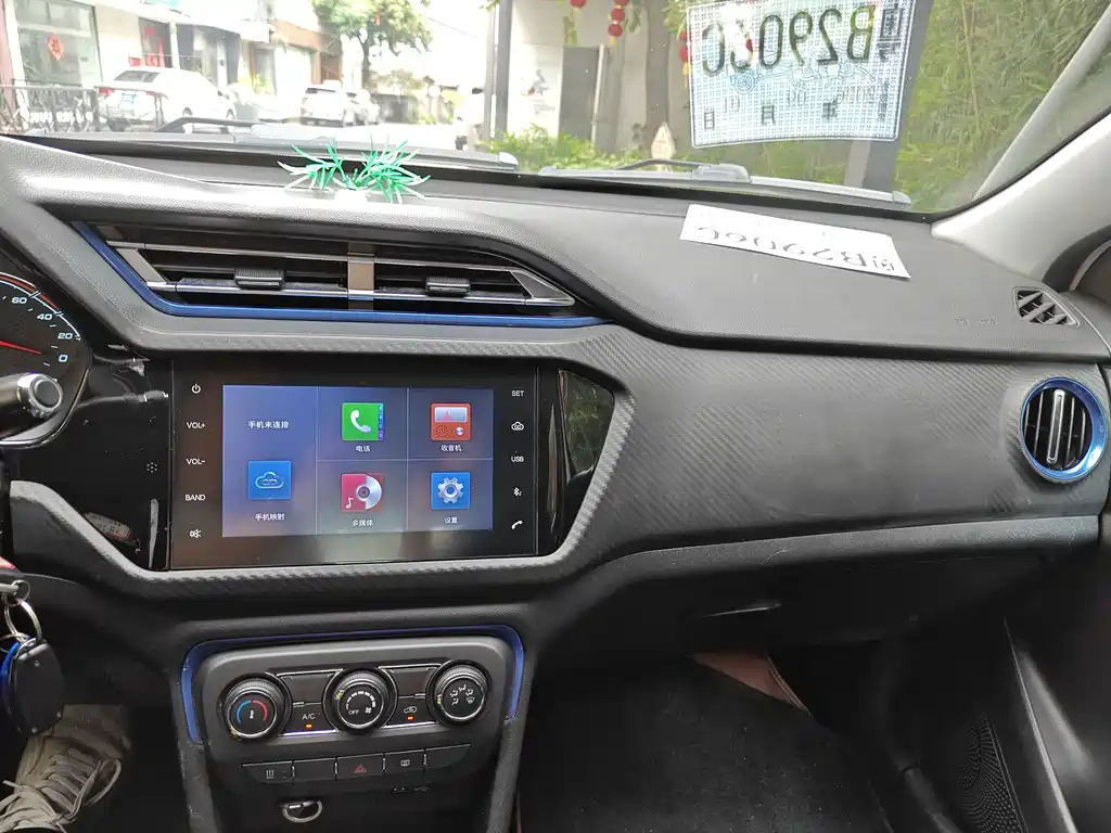 Chery New Energy Tiggo 3xe — миниатюра 17