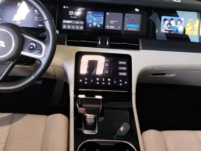 Li Auto Li ONE — миниатюра 5