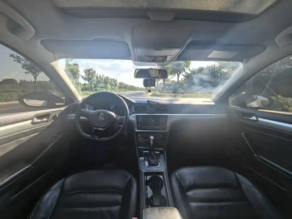 Volkswagen Lamando — миниатюра 8