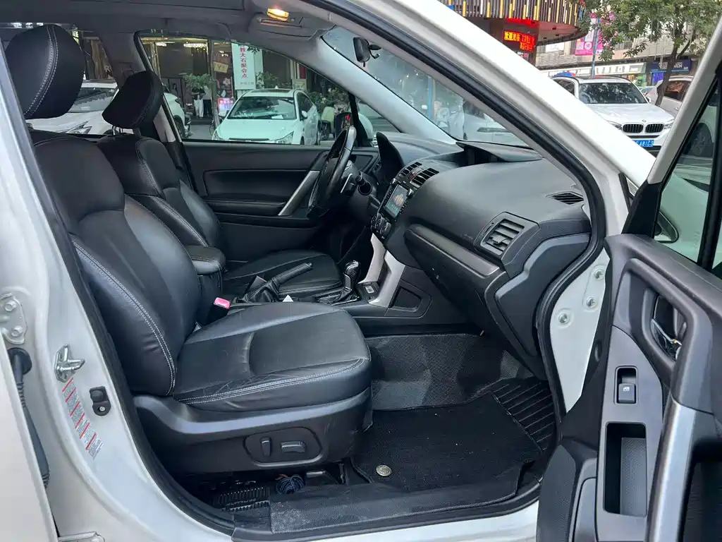 Subaru Forester — миниатюра 4