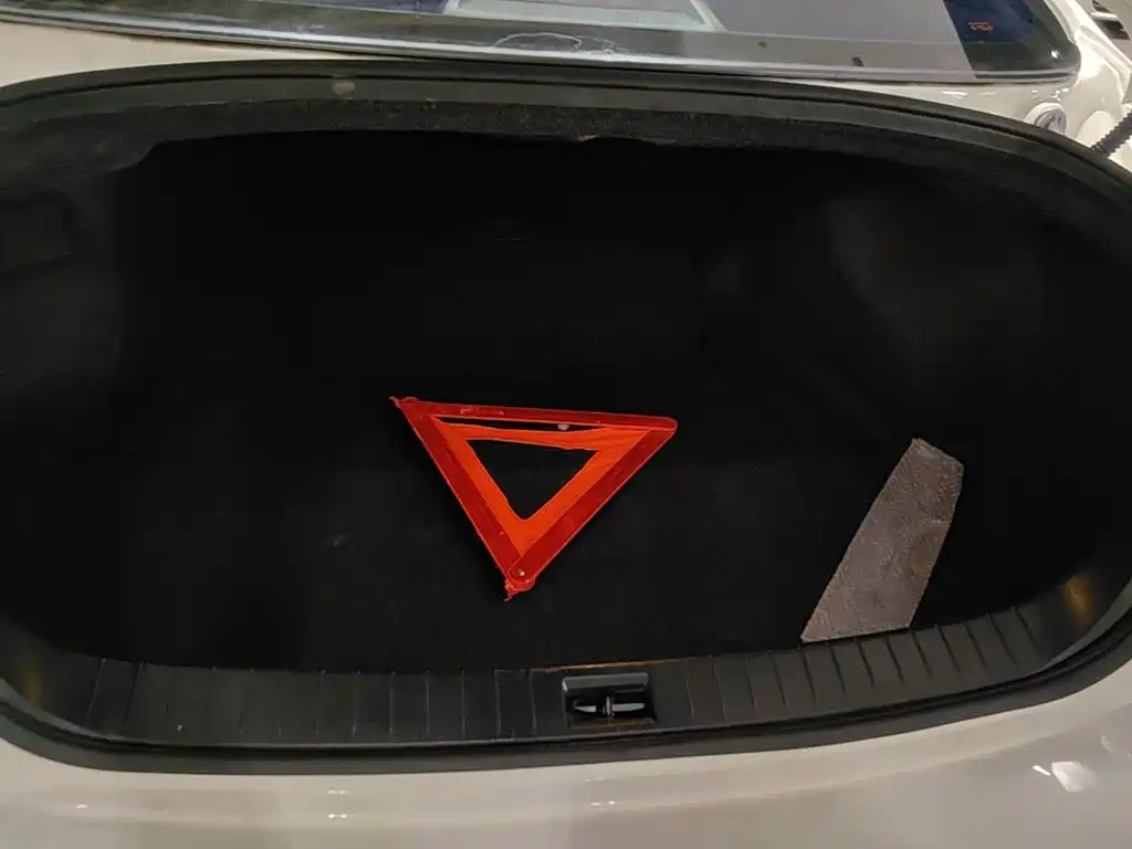 Infiniti Q50L — миниатюра 19
