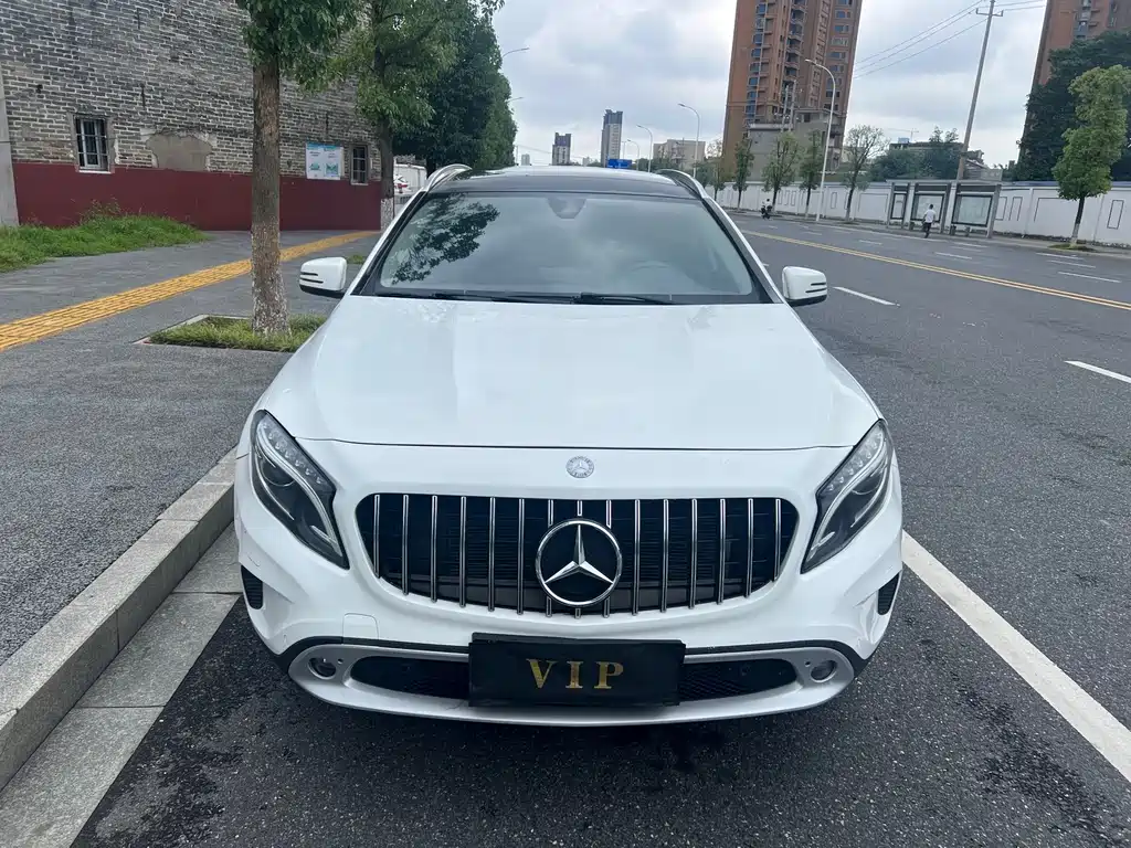 Mercedes-Benz GLA — миниатюра 2