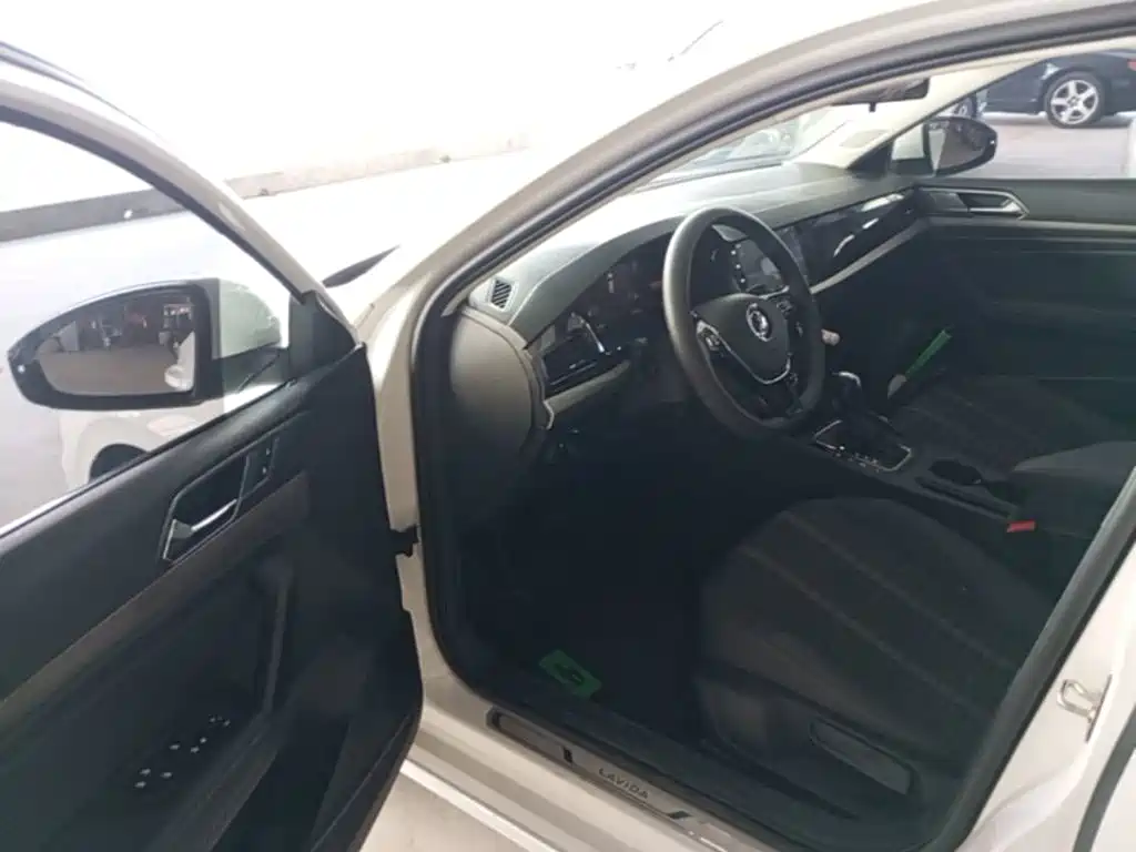 Volkswagen Lavida — миниатюра 16