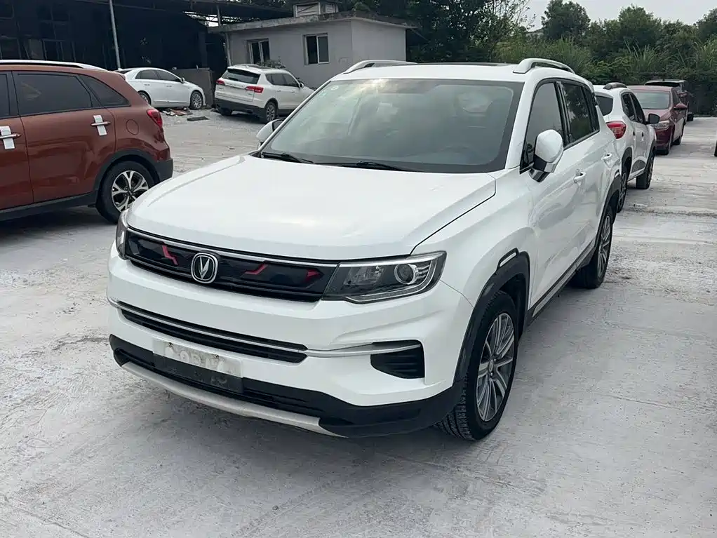 Changan CS35PLUS — миниатюра 2