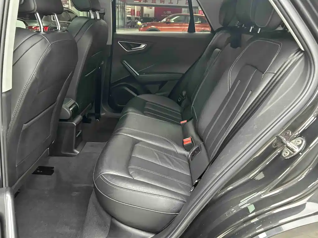 Audi Q2L — миниатюра 20