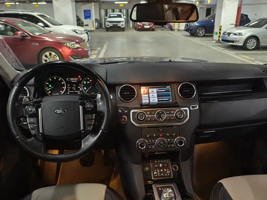 Land Rover Discovery 2014 3.0 SC V6 XXV Edition