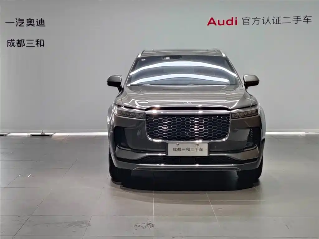 Li Auto Li ONE — миниатюра 2