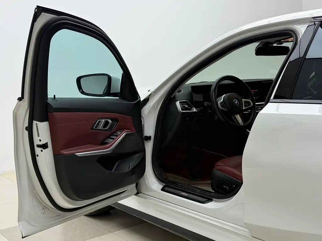 BMW i3 — миниатюра 4