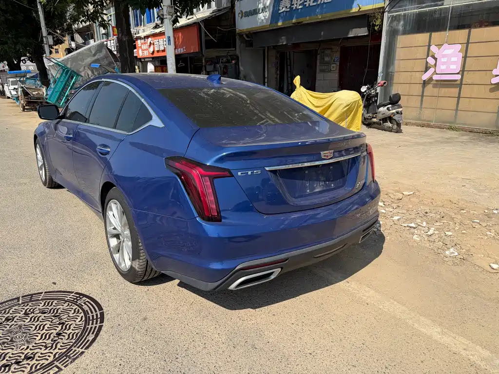 Cadillac CT5 — миниатюра 7