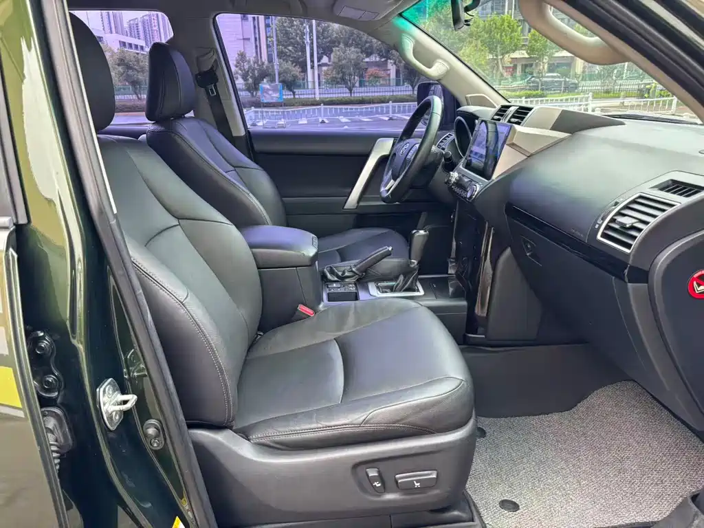 Toyota Prado — миниатюра 7