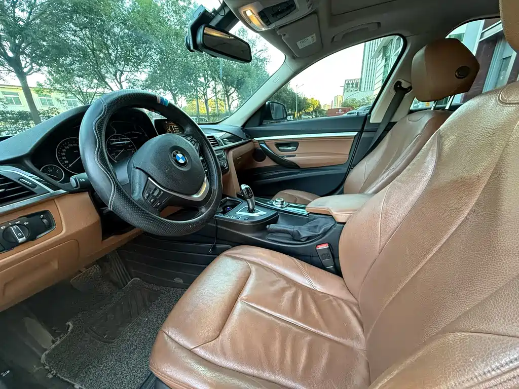 BMW 3 Series GT — миниатюра 7