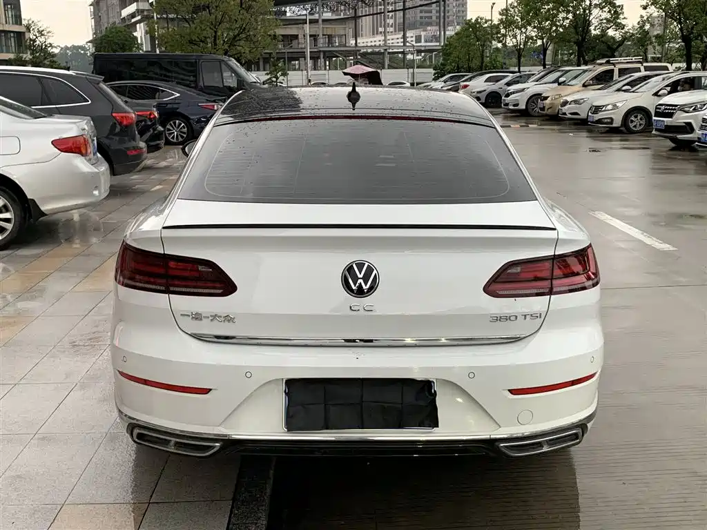 Volkswagen CC — миниатюра 7