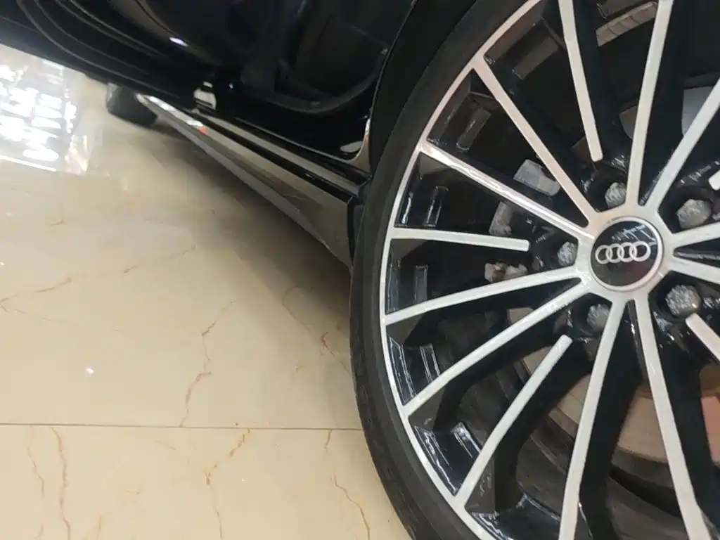 Audi A8 — миниатюра 22
