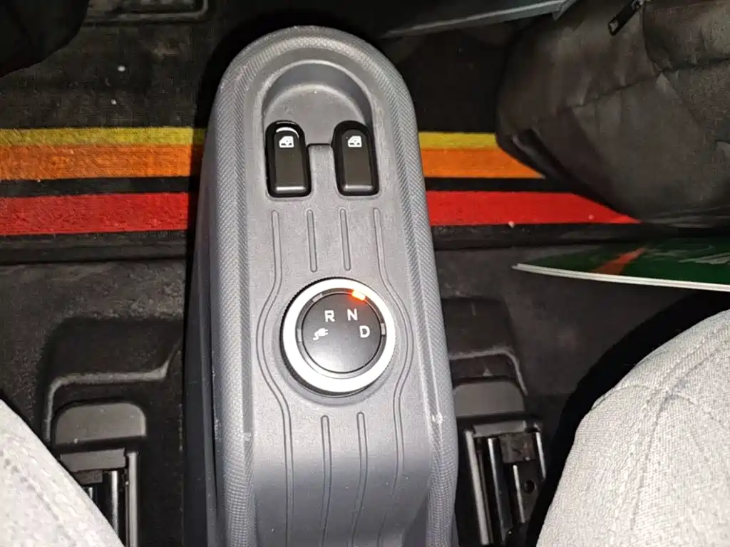 Wuling MINIEV — миниатюра 14