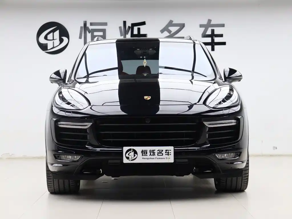 Porsche Cayenne — миниатюра 31