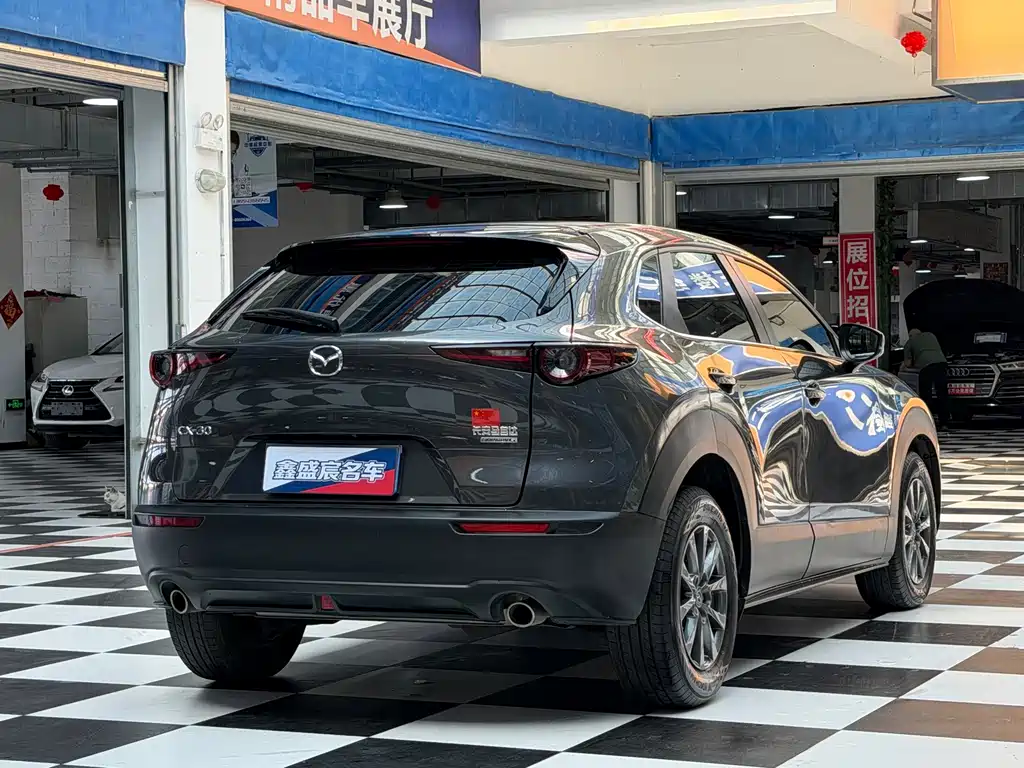 Mazda CX-30 — миниатюра 7