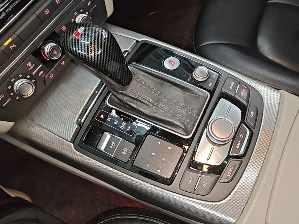 Audi A6L — миниатюра 14
