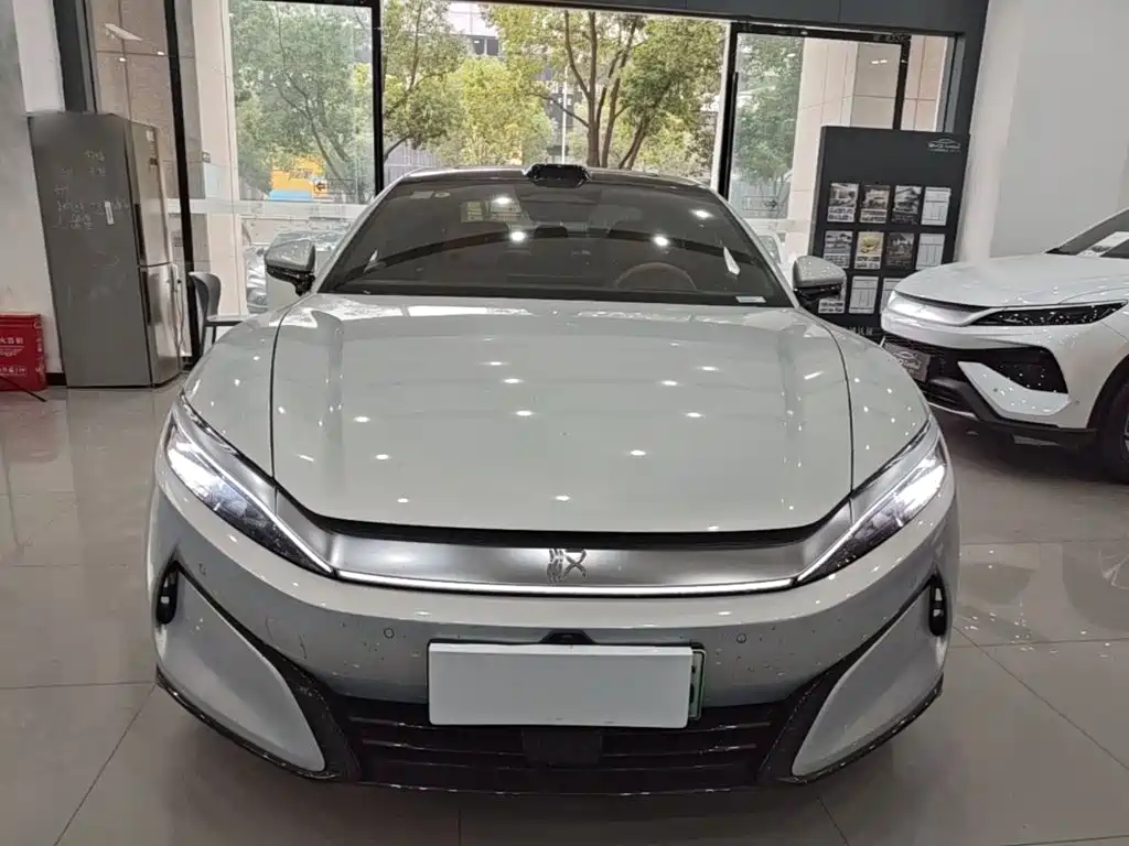 BYD Han L — миниатюра 3