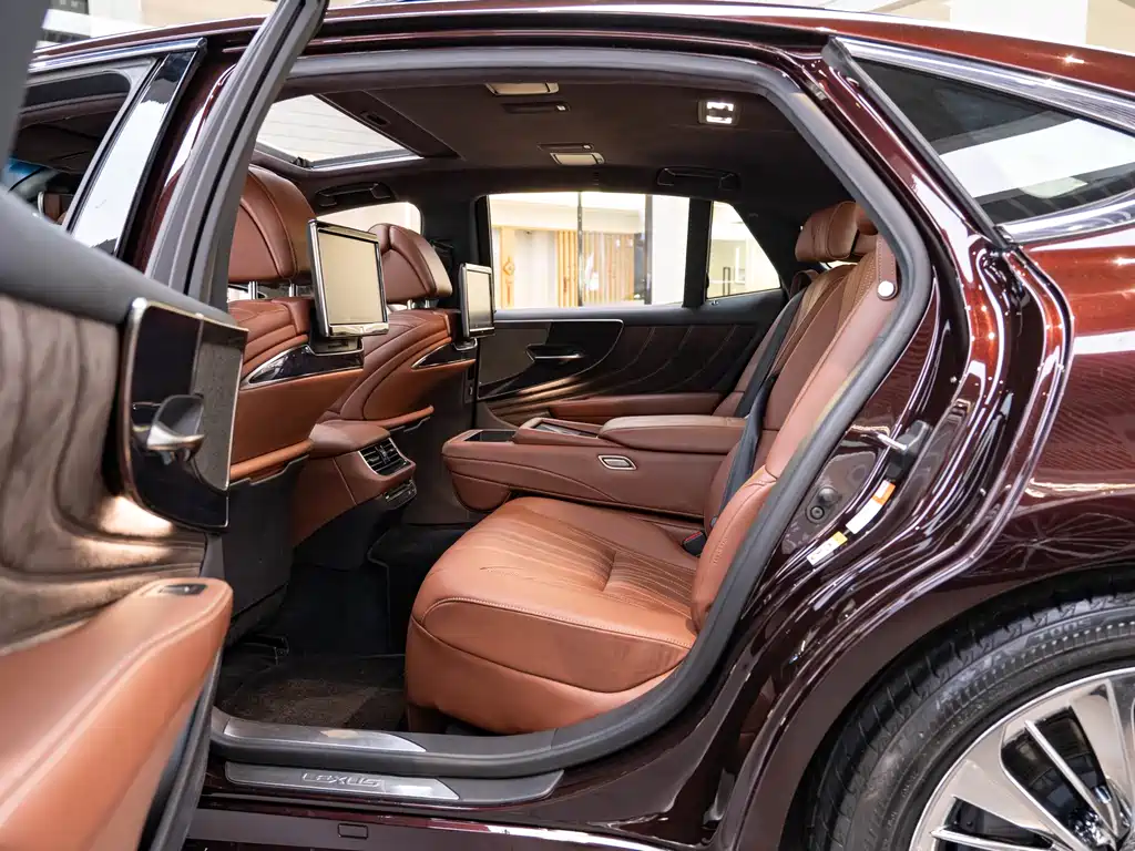 Lexus LS 2018 500h Executive V