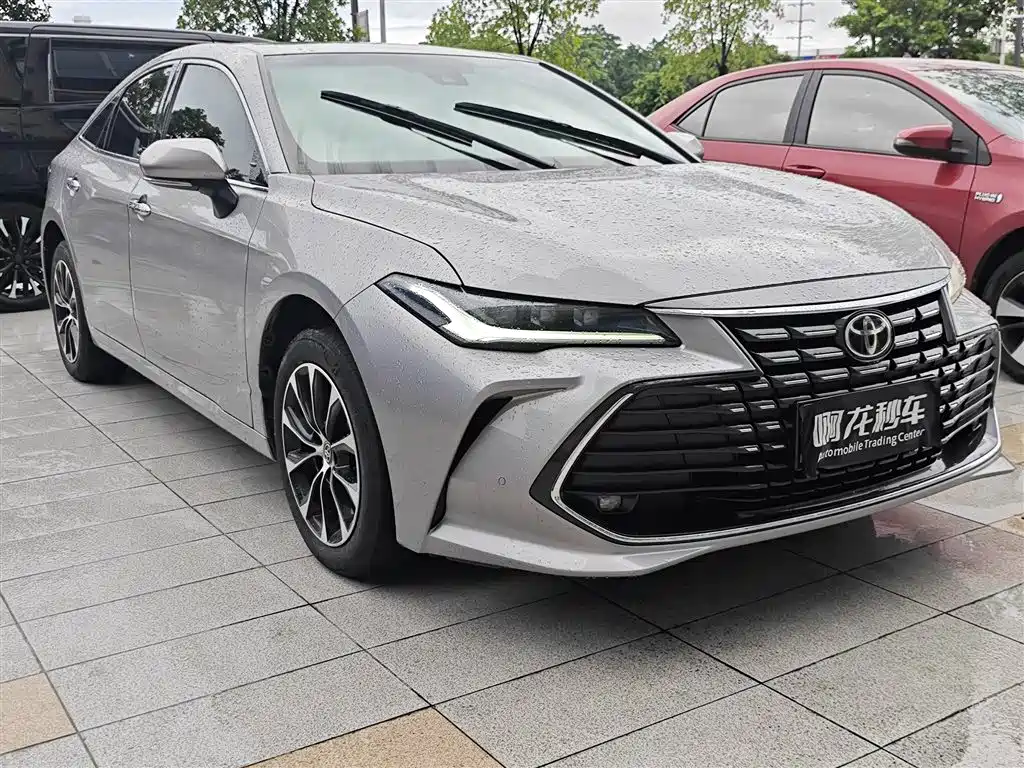 Toyota Avalon — миниатюра 3