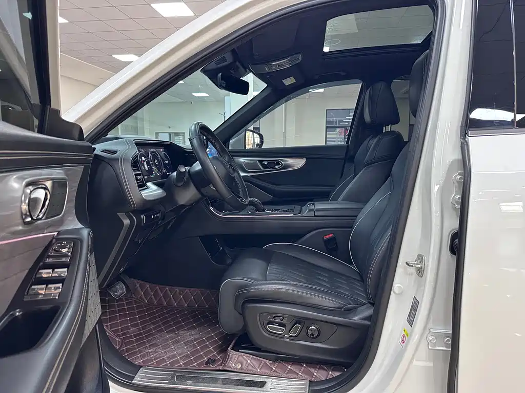 GAC Motor Trumpchi GS8 — миниатюра 4