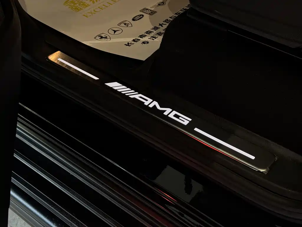 Mercedes-Benz G-Class — миниатюра 12