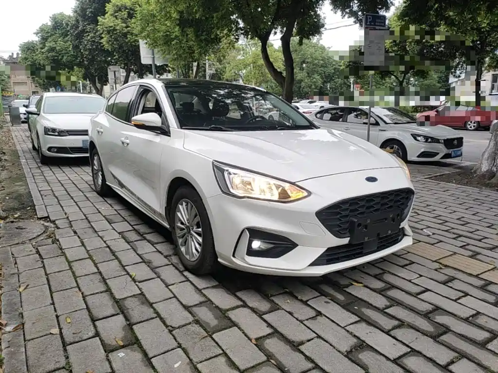 Ford Focus — миниатюра 4