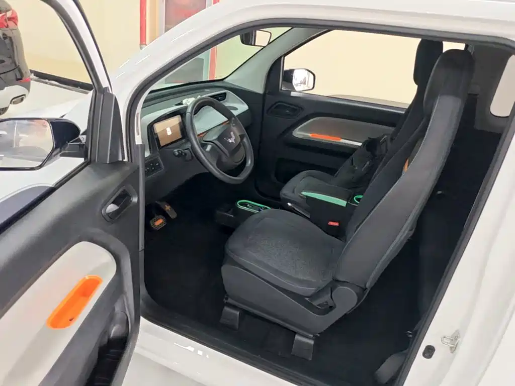 Wuling MINIEV — миниатюра 16