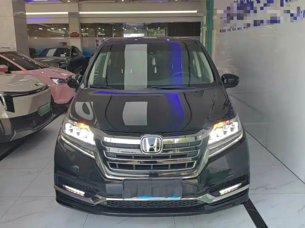 Honda Elysion — миниатюра 3