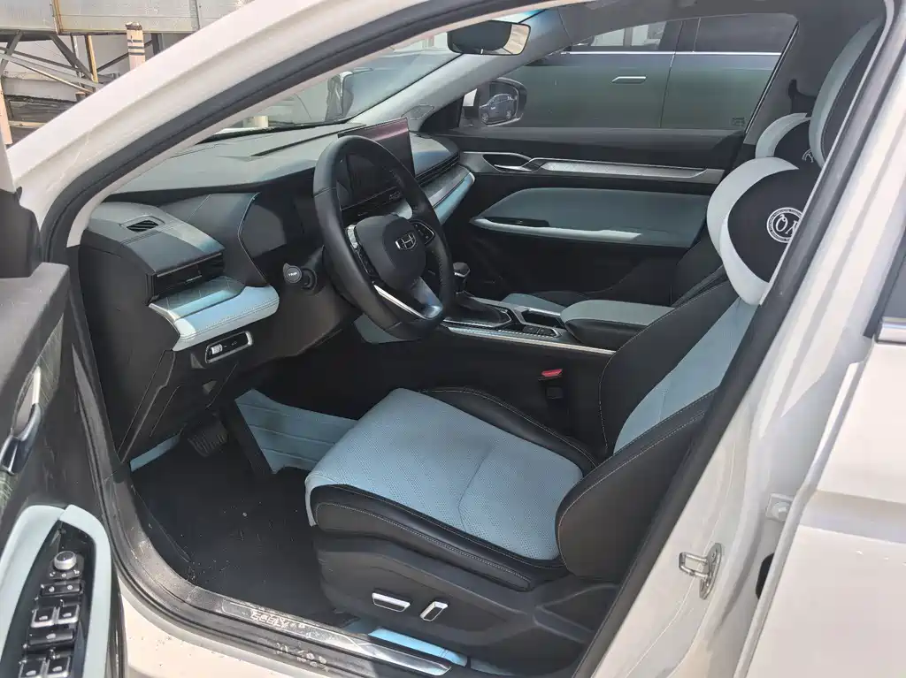 Geely Emgrand L — миниатюра 5