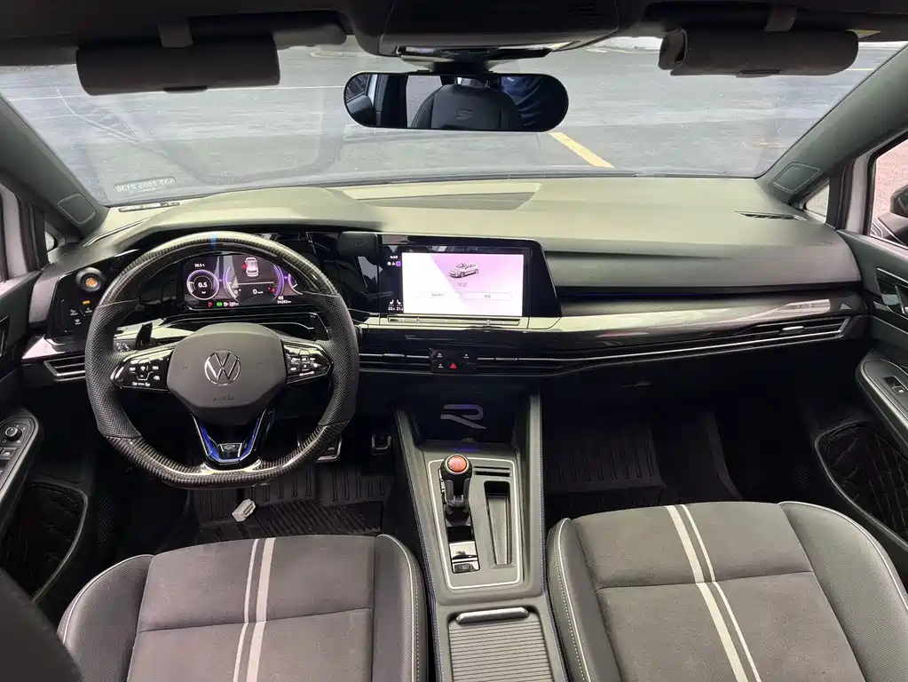 Volkswagen Golf — миниатюра 6