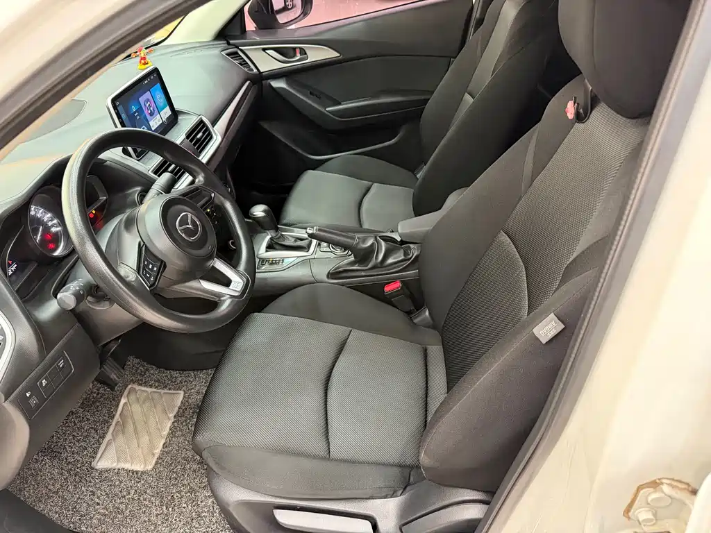 Mazda 3 Axela — миниатюра 7