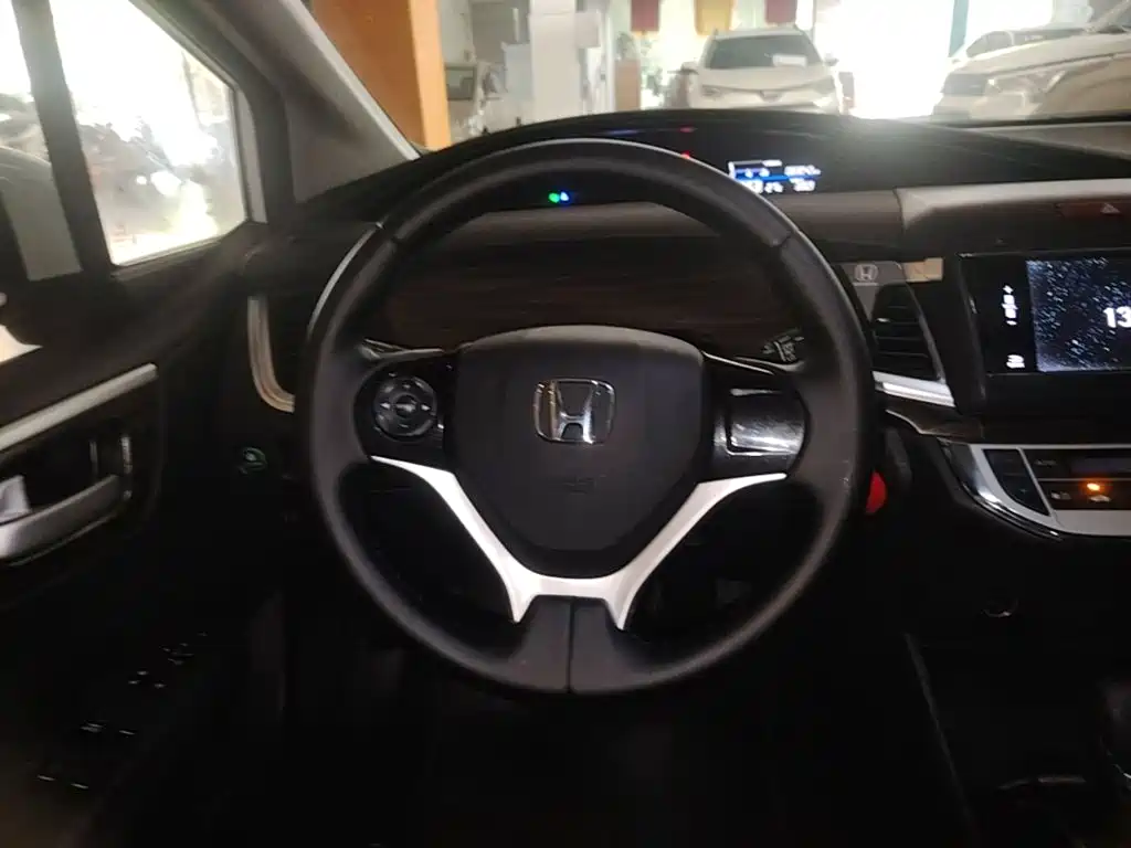 Honda Jade — миниатюра 11