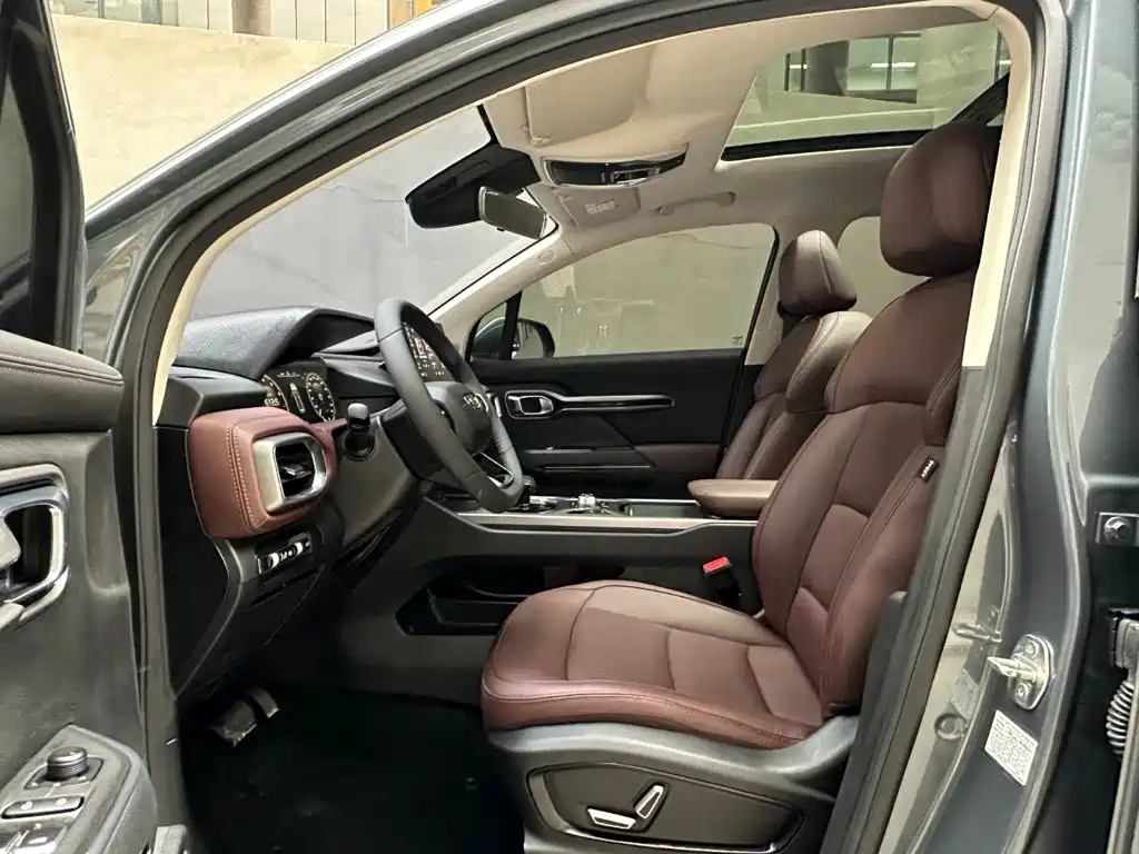 Geely Haoyue — миниатюра 9