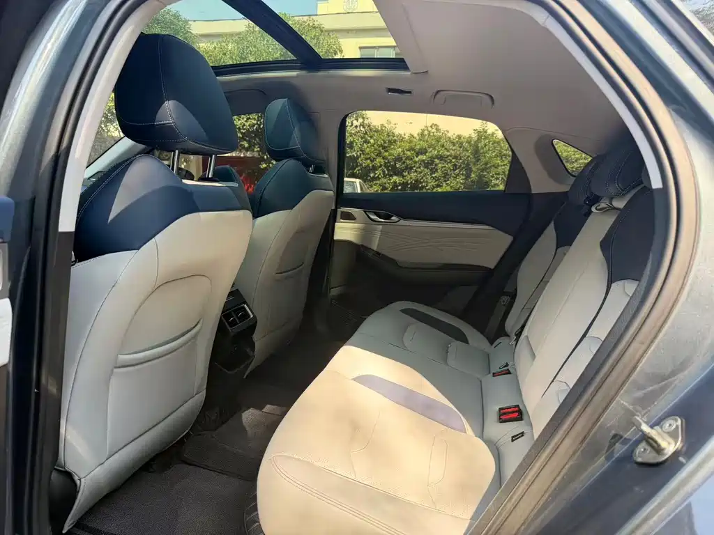 Geely Xingrui — миниатюра 8