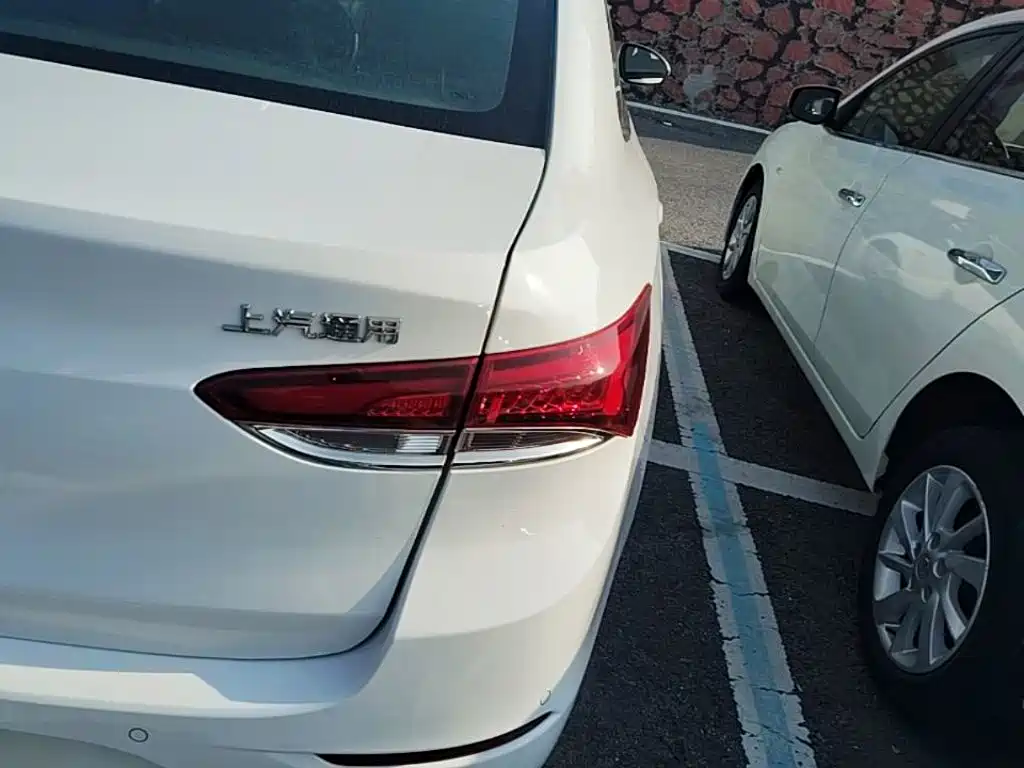 Buick Excelle — миниатюра 8