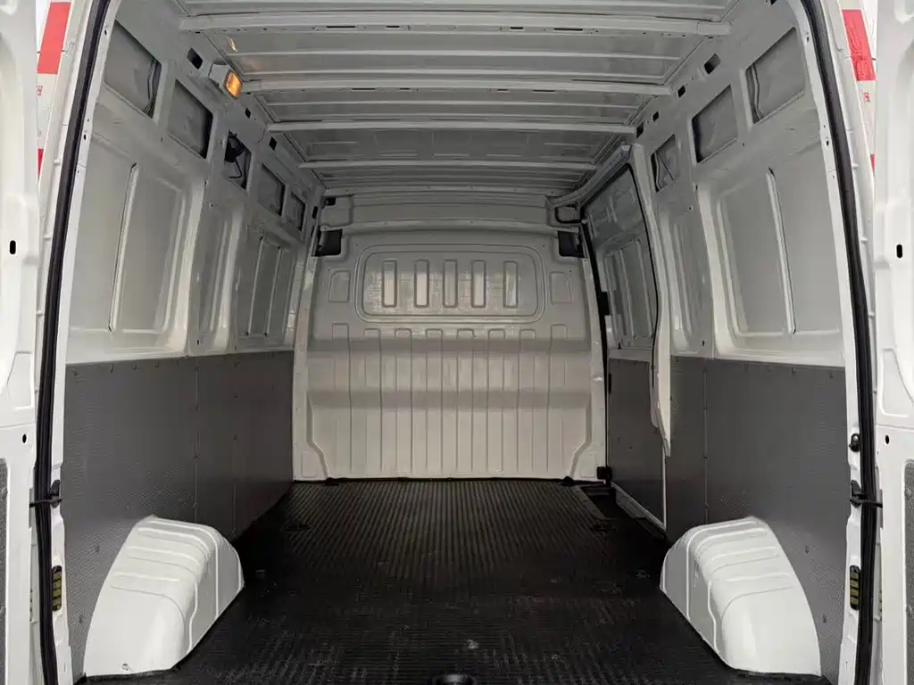 SAIC MAXUS XINTU V80