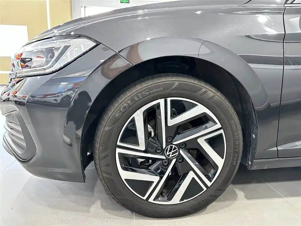 Volkswagen Sagitar — миниатюра 31