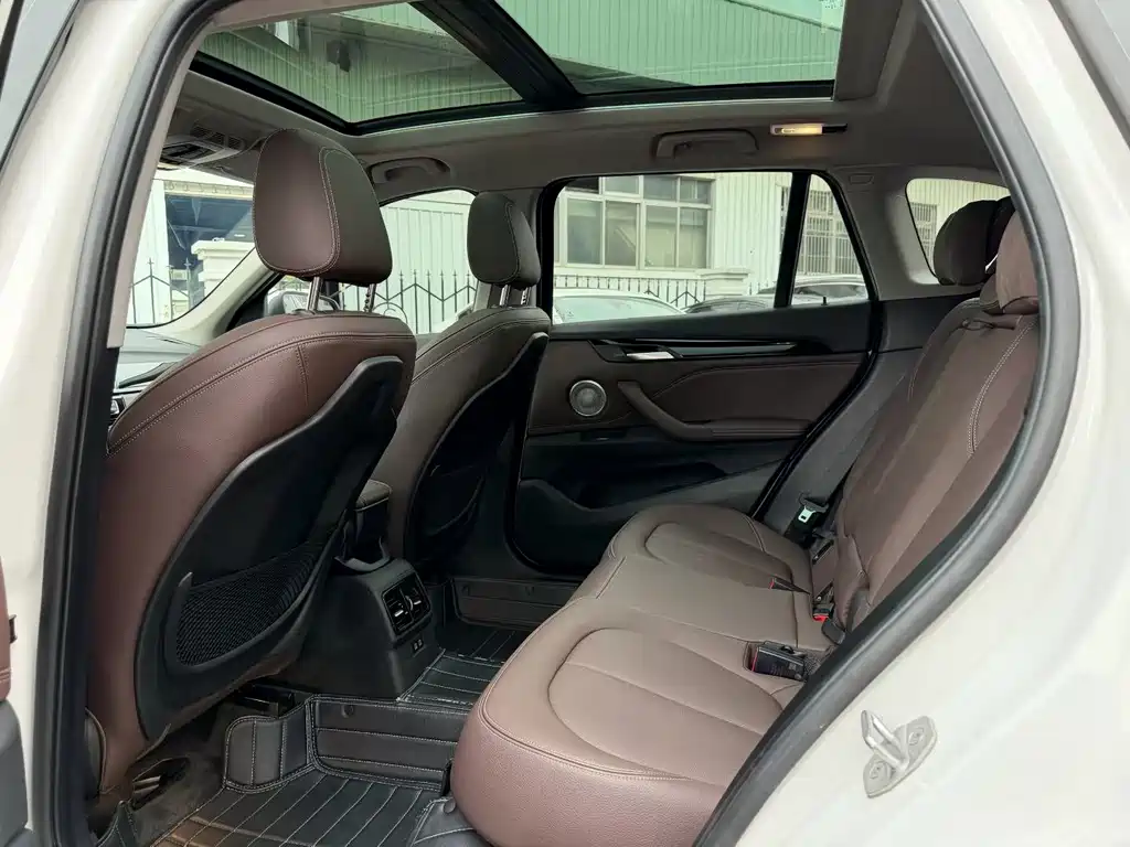 BMW X1 2022 sDrive20Li Fashion