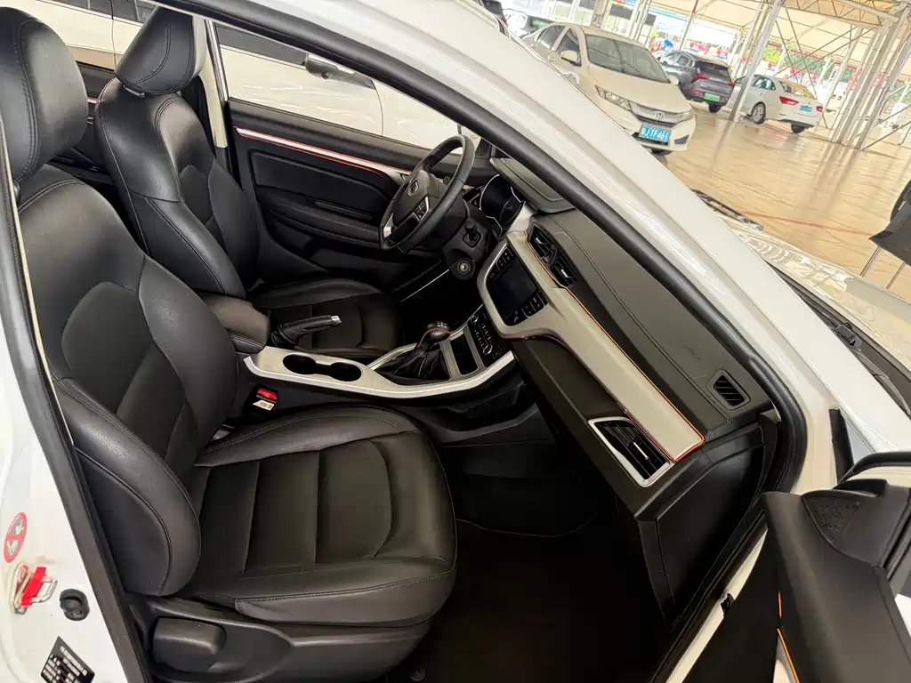 Geely Vision — миниатюра 14