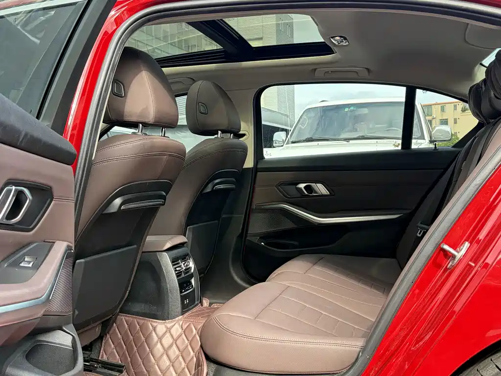 BMW 3 Series — миниатюра 6