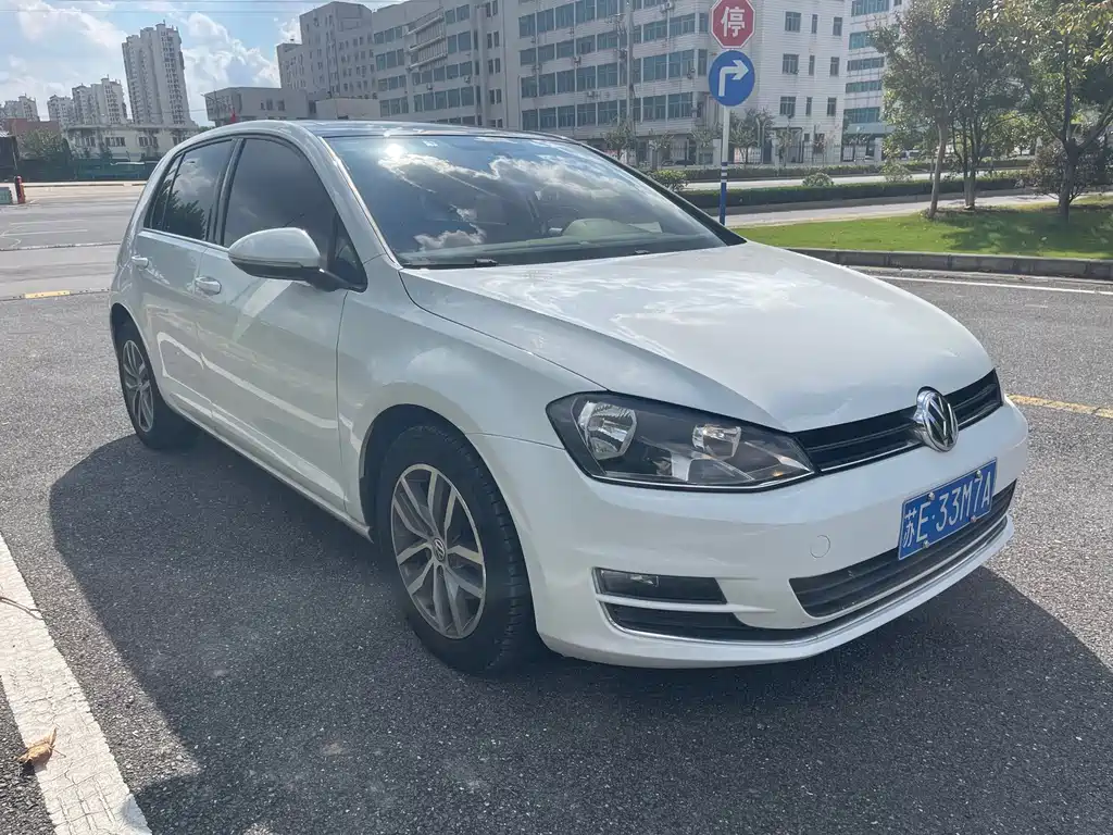Volkswagen Golf — миниатюра 3