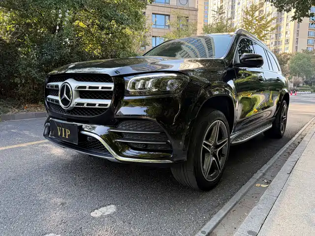 MERCEDES BENZ GLS