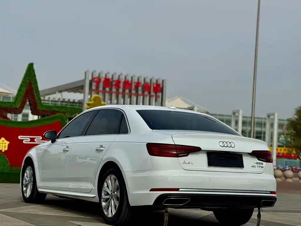Audi A4L — миниатюра 7