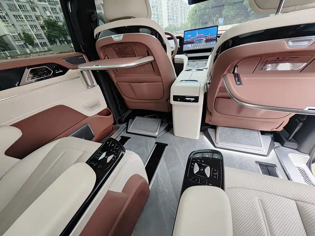BYD Xia — миниатюра 12
